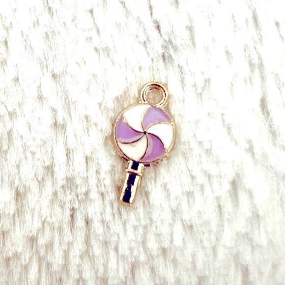 🔴 5 for $10 ONE Charm Pendant for Jewelry Making - Picture 1 of 9